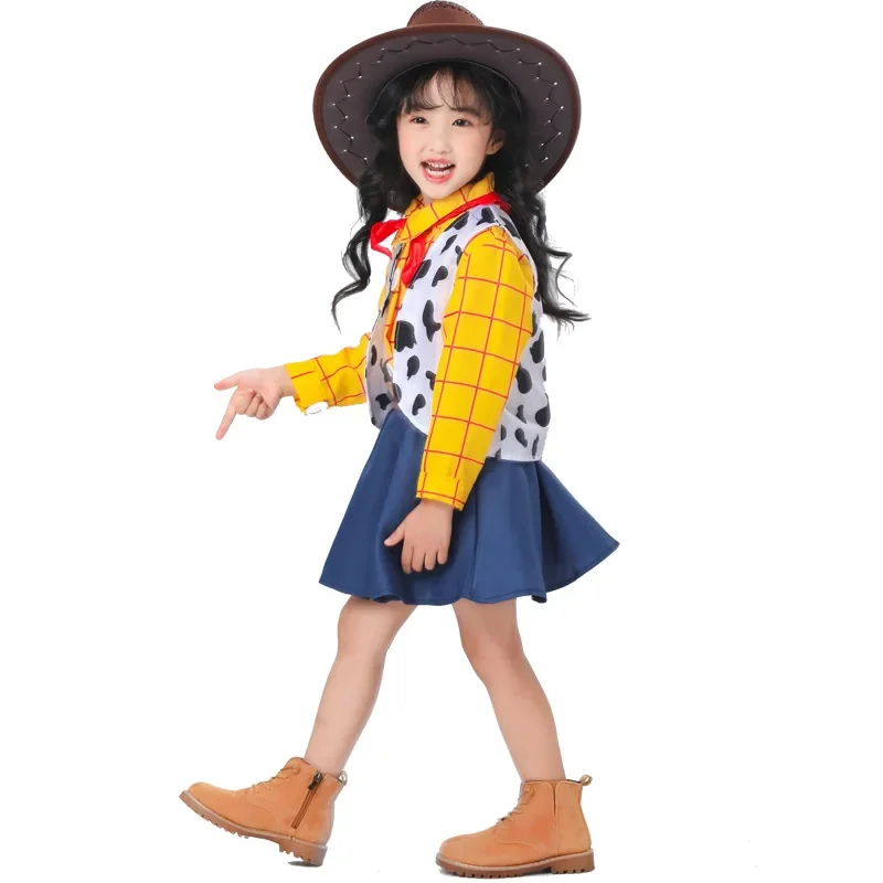 أزياء الهالوين للزوجين العائلي - مراجعة Anime Cosplay Outfit Ideas وسعره