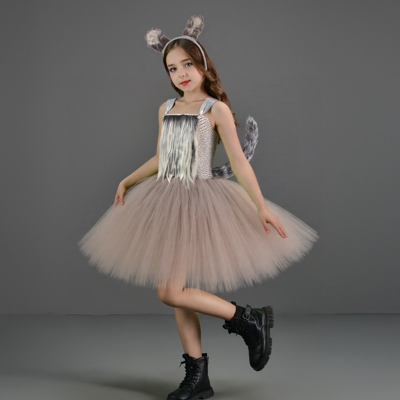 أزياء الهالوين للفتيات في عيد  - مراجعة Anime Cosplay Simple وسعره
